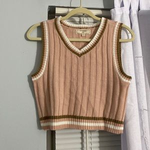 cropped sweater vest